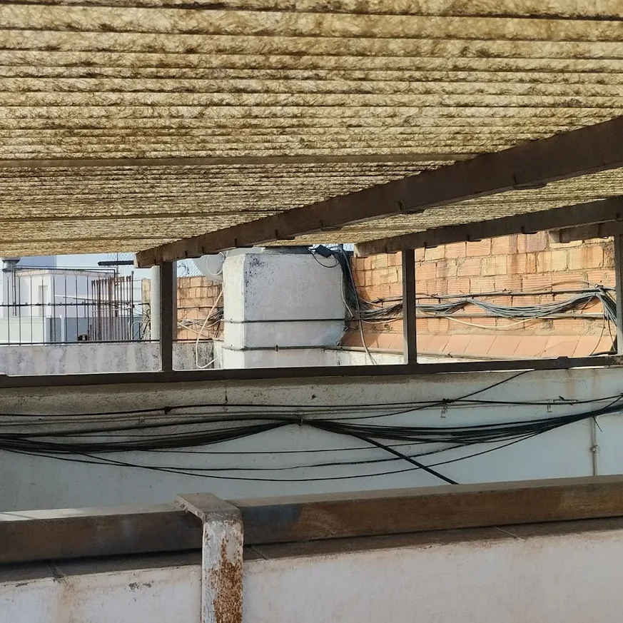 antes-rehabiltiacion-cubiertas-tejados-para-edificios