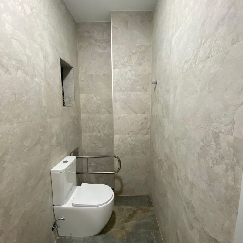 Rehabilitación baño para una vivienda accesible